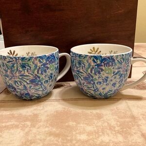 Lily Pulitzer pair floral ceramic 12 oz mugs with gold handles